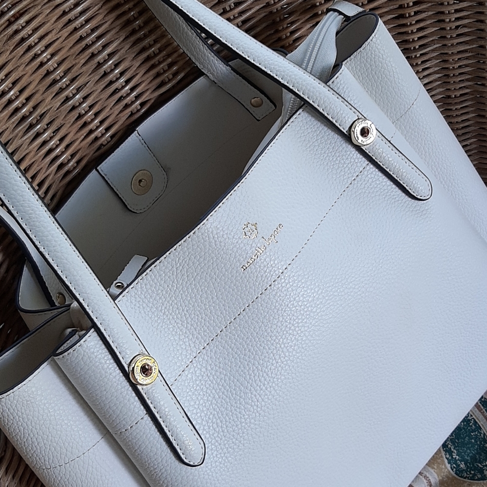 Nanette Lepore + white Vegan Leather+ shoulder bag